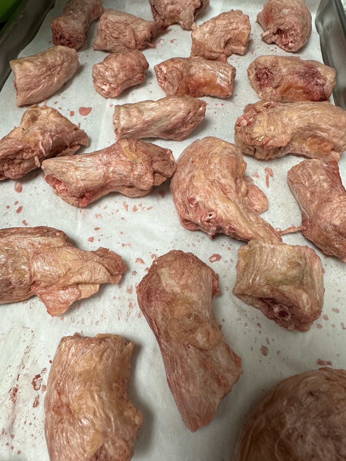 Freeze-Dried Chicken Neck Dog Treats